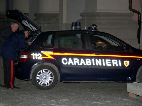 carabinieri_notturna_controllo02.jpg (600×448)