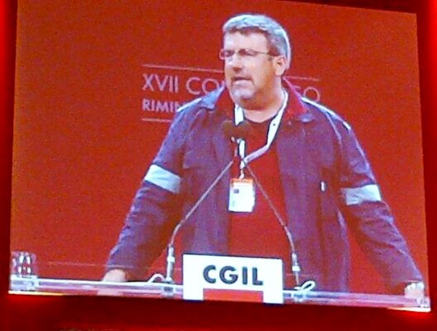 Mirko Lami durante un suo intervento al congresso Cgil