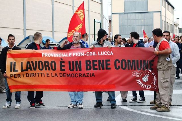 Il corteo in Versilia di Fiom - Cgil
