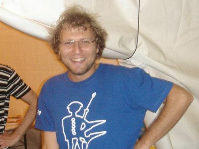 Luca Lotti alla Festa della Ceramica 2012 (foto da Facebook)