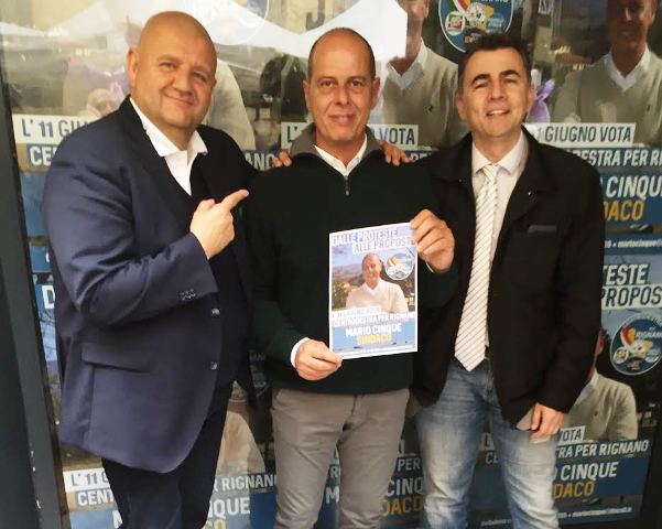 Roberto Marcato, assieme al candidato Sindaco Mario Cinque(al centro) ed a Manuel Vescovi, Segretario toscano della Lega Nord)