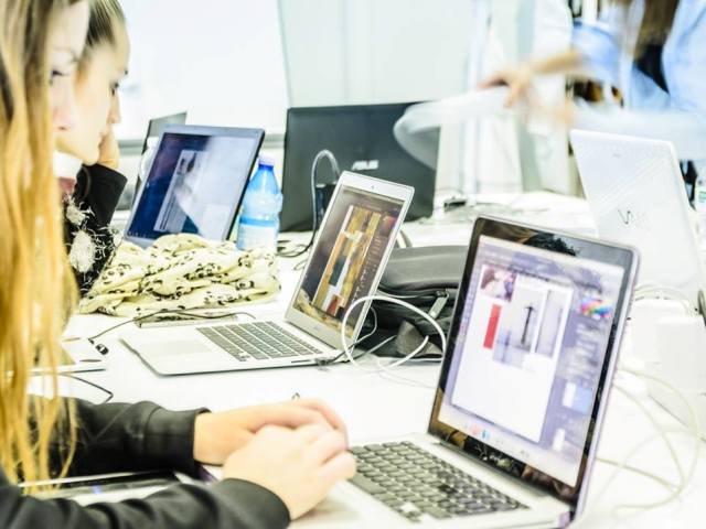 Modartech_2 computer generica