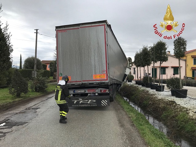 WhatsApp Image 2018-03-06 at 15.57.52