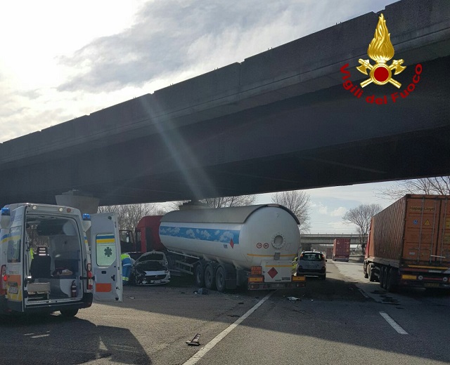 WhatsApp Image 2018-03-07 at 18.43.45