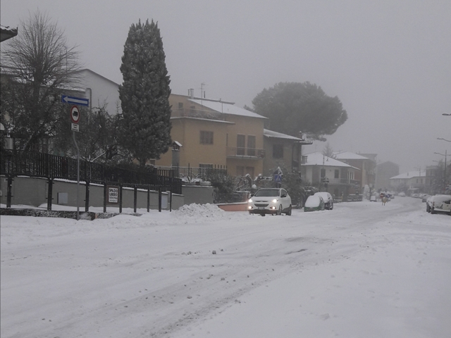 montespertoli neve