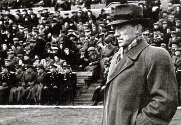 Boris Arkadyev fu l'artefice del progresso tattico della Dinamo Mosca, secondo molti addirittura antesignano del "calcio totale"