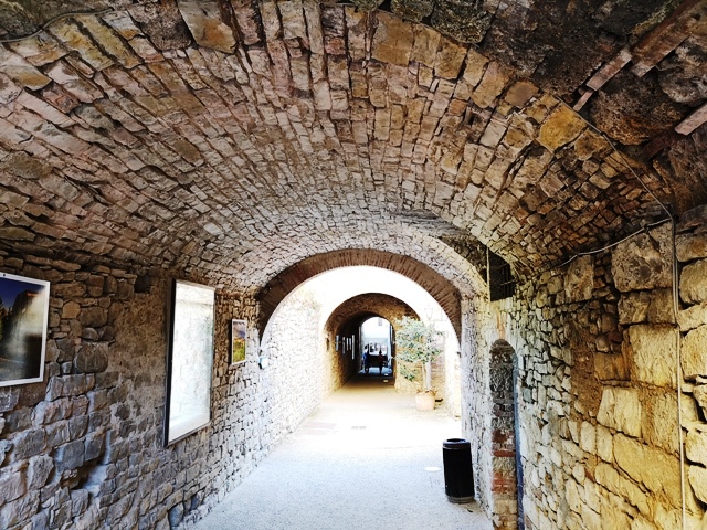 Via delle Volte, particolare del tratto originario del camminamento concepito dal Brunelleschi