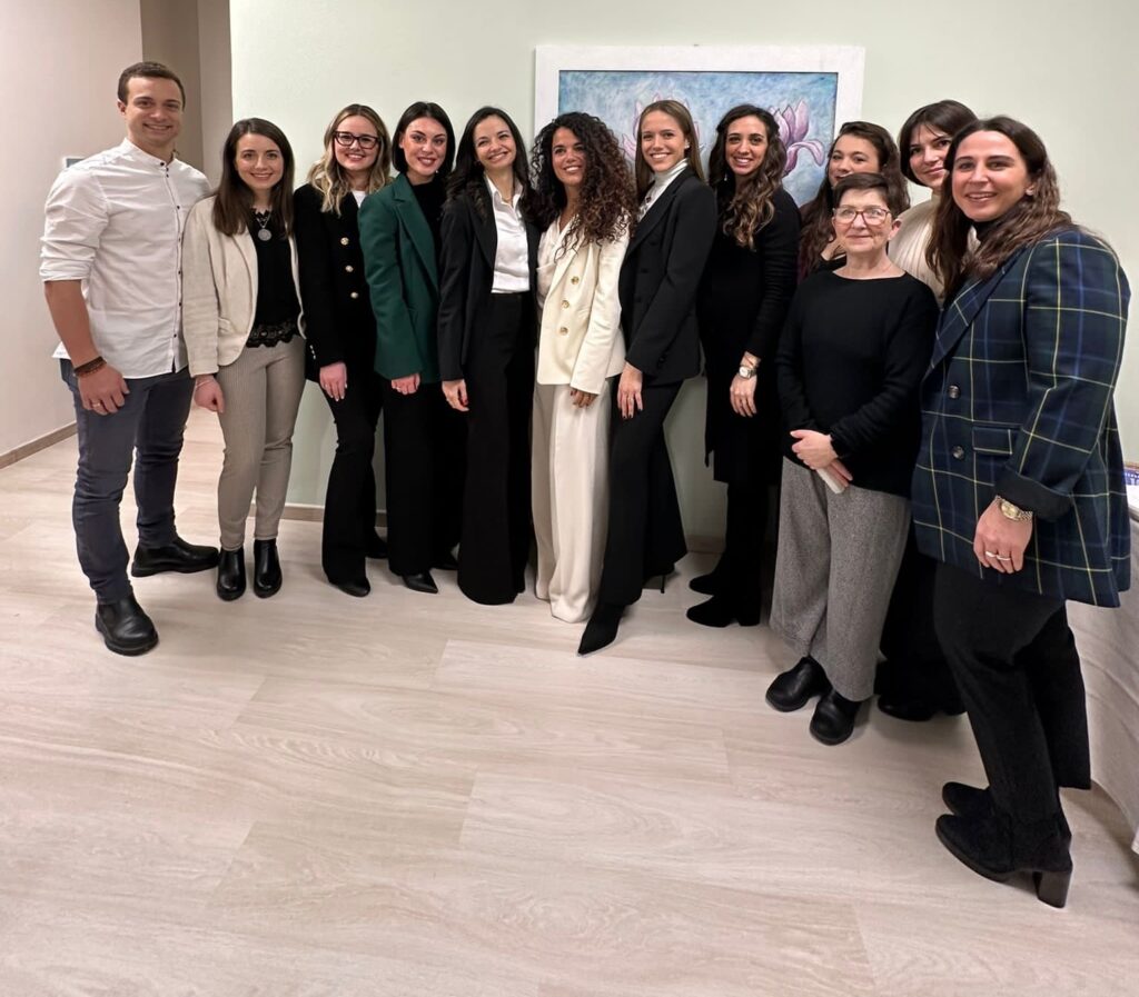 b809a7b6-601b-4332-a701-16e2b607f2bf