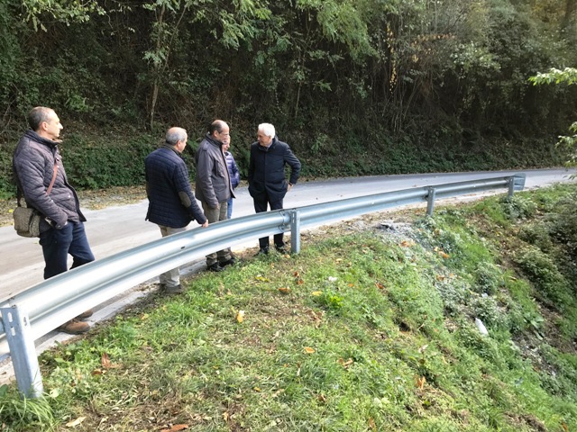 Sopralluogo di Consorzio e Comune sui lavori del PSR sul Canale di Riomagno a Seravezza