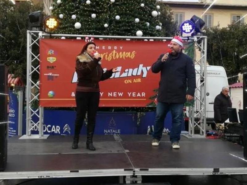 radio_lady_diretta_piazza_della_vittoria_2018_12_24_