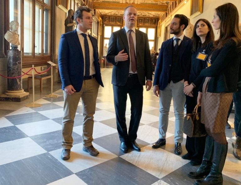 medici eroi tornano agli Uffizi