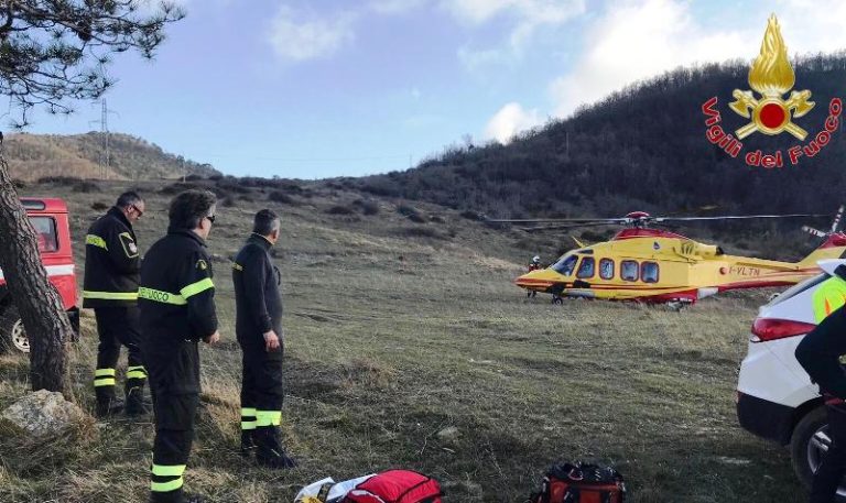 3365d423-ed80-40a2-8b98-3f921b853ad5