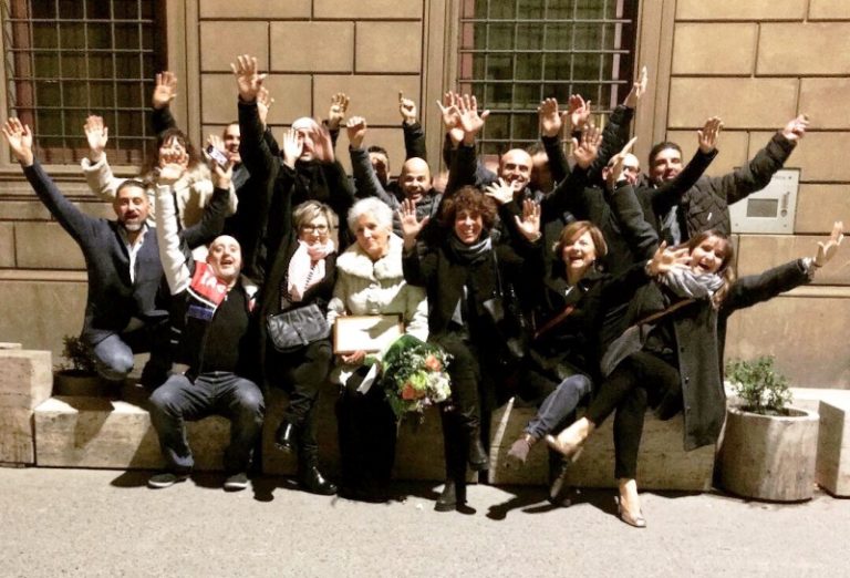 Dopo 40 anni si ritrovano con la maestra Maggiori