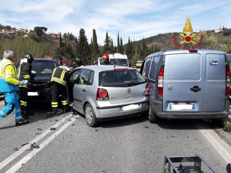 incidente stradale sulla SR 71 allâaltezza di Capolona Sud