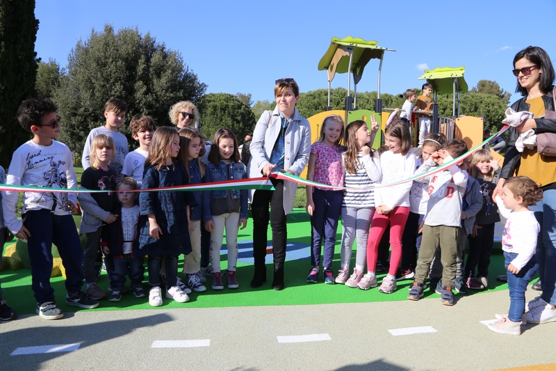parco serravalle inaugurazione area giochi 043