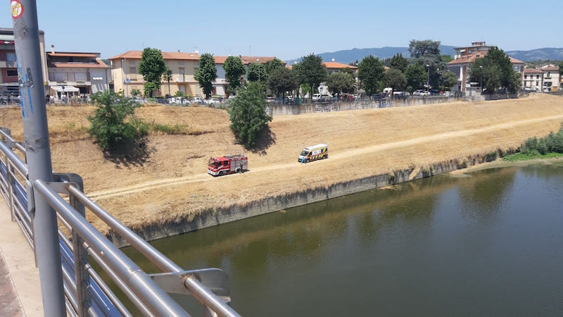 tentato_suicidio_ponte_sovigliana_empoli_2019_06_27_2