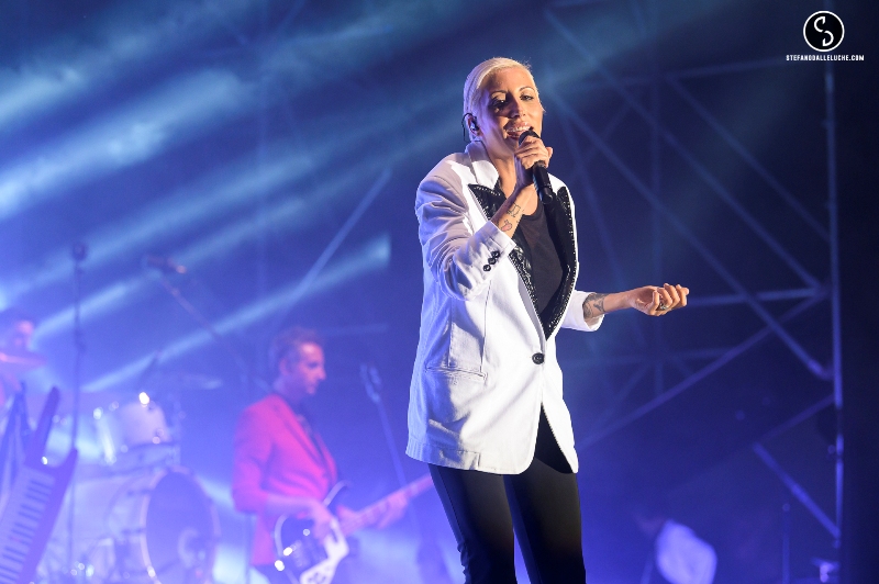 malika_ayane_forte_marmi_2019_08_22_20