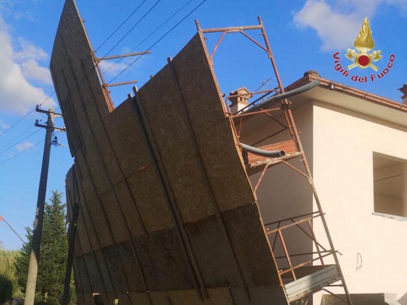 cantiere_pali_luce_castelfranco_2019_09_23