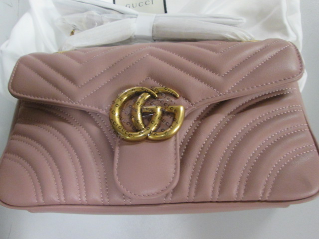 fucecchio_deposito_falsi_autore_gdf_2019_10_02_12