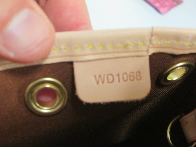 fucecchio_deposito_falsi_autore_gdf_2019_10_02_16