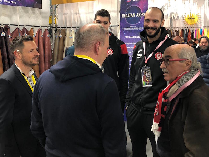 lupi_material_preview_santa_croce_2019_12_11_