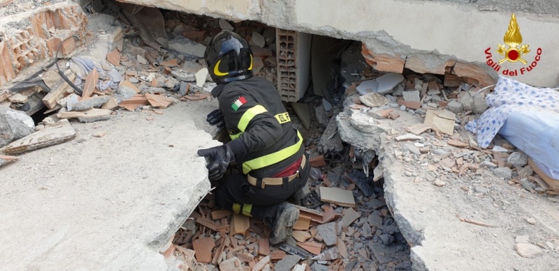 terremoto_albania_vigili_fuoco_2019_12_03___6