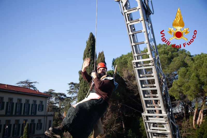 befana_vigili_fuoco_firenze_2020‑01_06_5