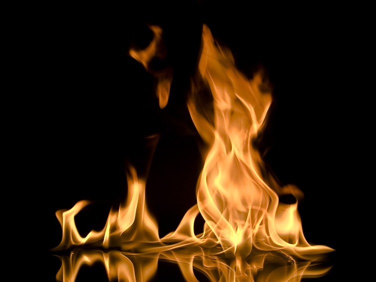fiamma incendio