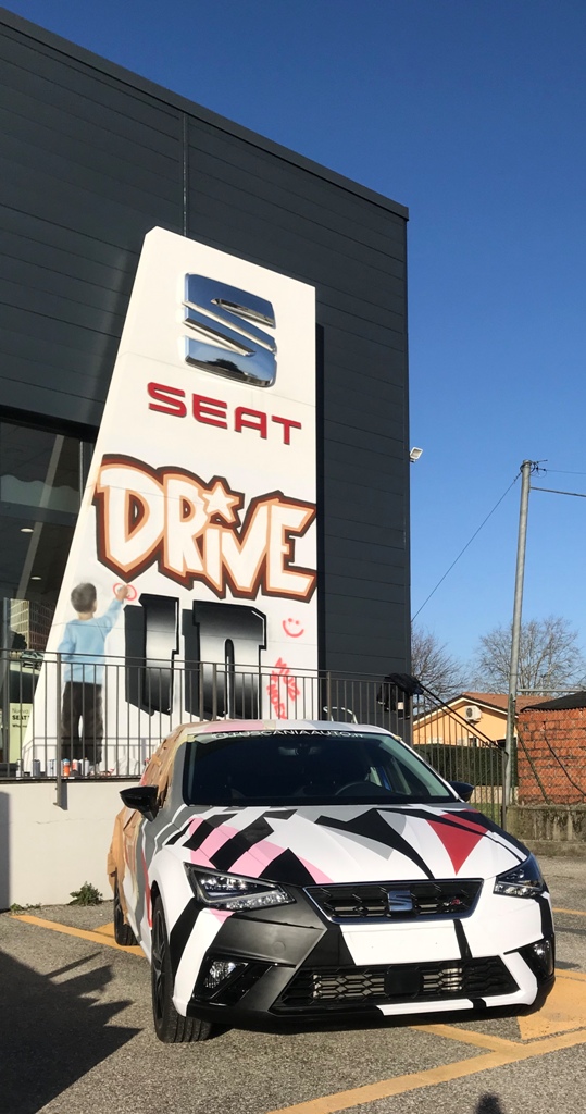 street_art_lucca_tuscania_auto_feb20-a