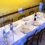 tavolo; ristorante; pareti; plexiglas