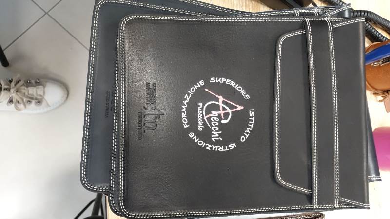 consegna tablet natalizi checchi fucecchio_ (18)