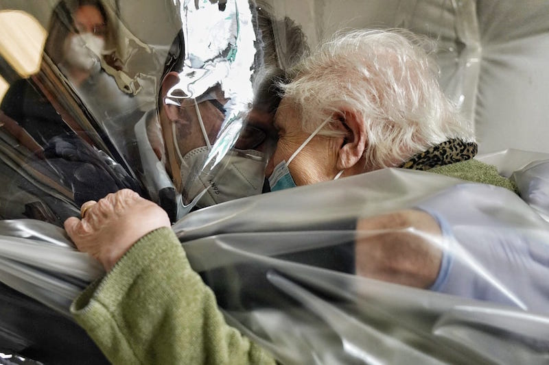 rsa montedomini stanza abbracci firenze _6