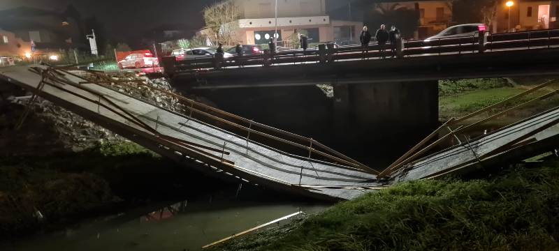 crollo_passerella_santa_maria_monte_ponticelli_2021_02_16__2