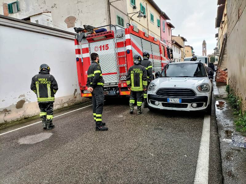 porntormo_falegnameria_esplosione_ (2)