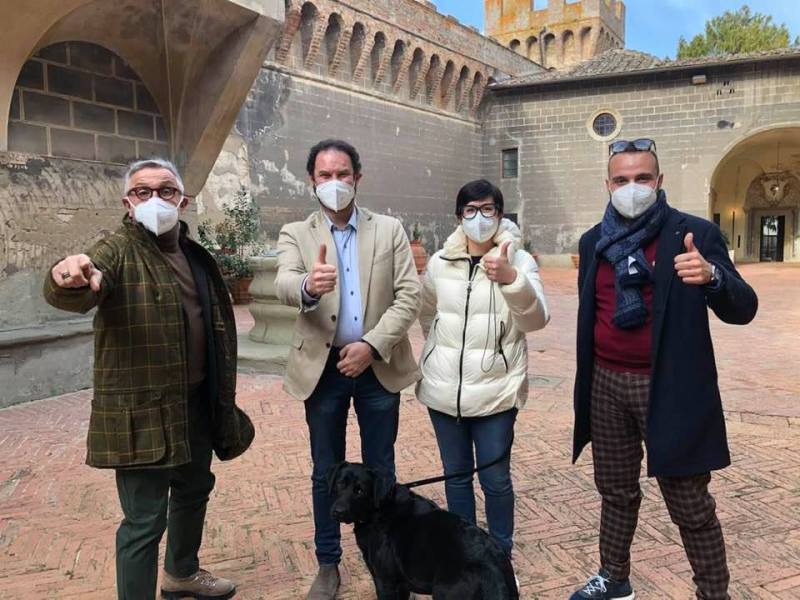 4 hotel castelfiorentino