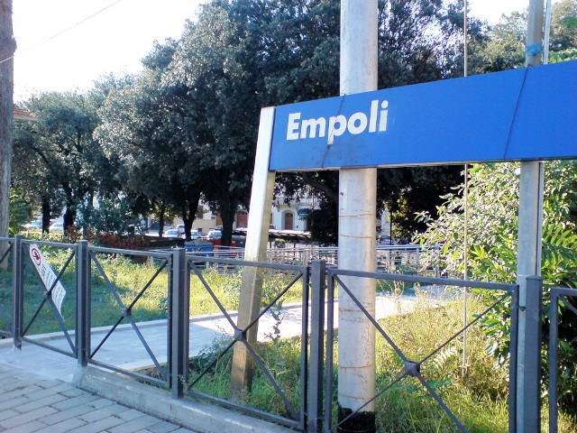 Non mostrano i documenti sul treno, tratta soppressa: denunciati a Empoli