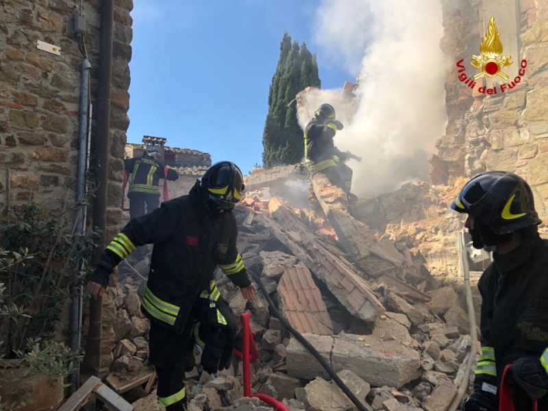 borgo di dudda crollo abitazione greve in chianti vigili del fuoco_ (3)