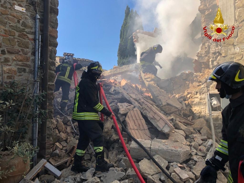 borgo di dudda crollo abitazione greve in chianti vigili del fuoco_ (5)