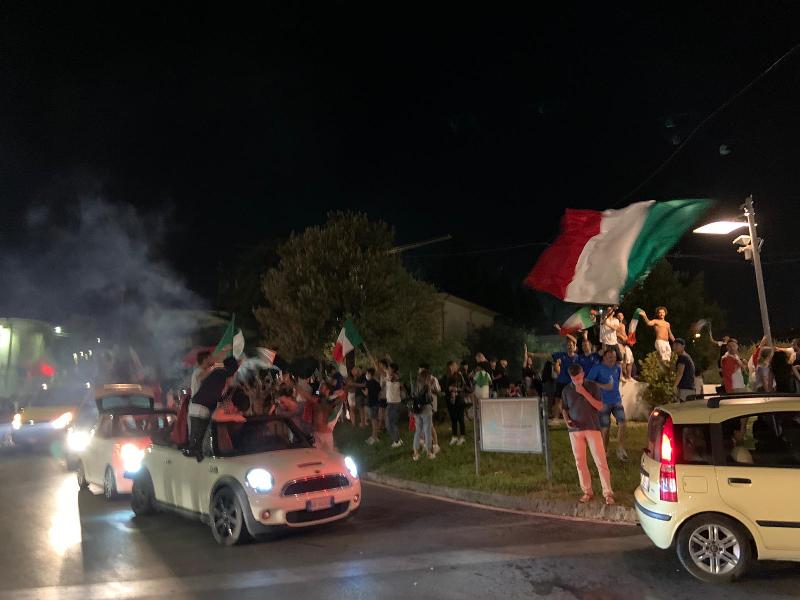 festeggiamenti_piazza_europeo_italia_2021_07_12___6