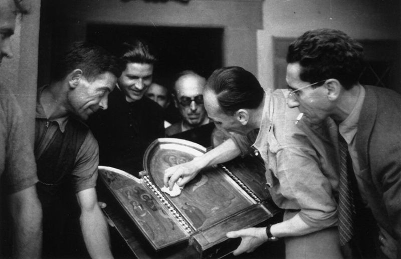 Dal libro di Andrea Pestelli, La “Primavera” del Botticelli nel Castello di Montegufoni durante la guerra_05