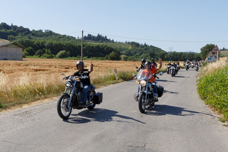 motoraduno_scimmi_montaione_10