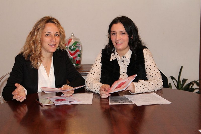 L'assessore ai diritti Serena Frediani e la presidente della Commissione Pari Opportunità Alice Pani