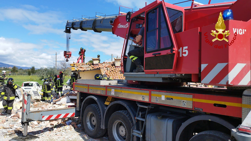 crollo abitazione montecarlo_6