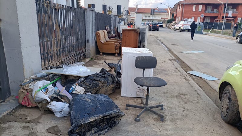 alluvione toscana stabbia cerreto guidi danni pulizia4