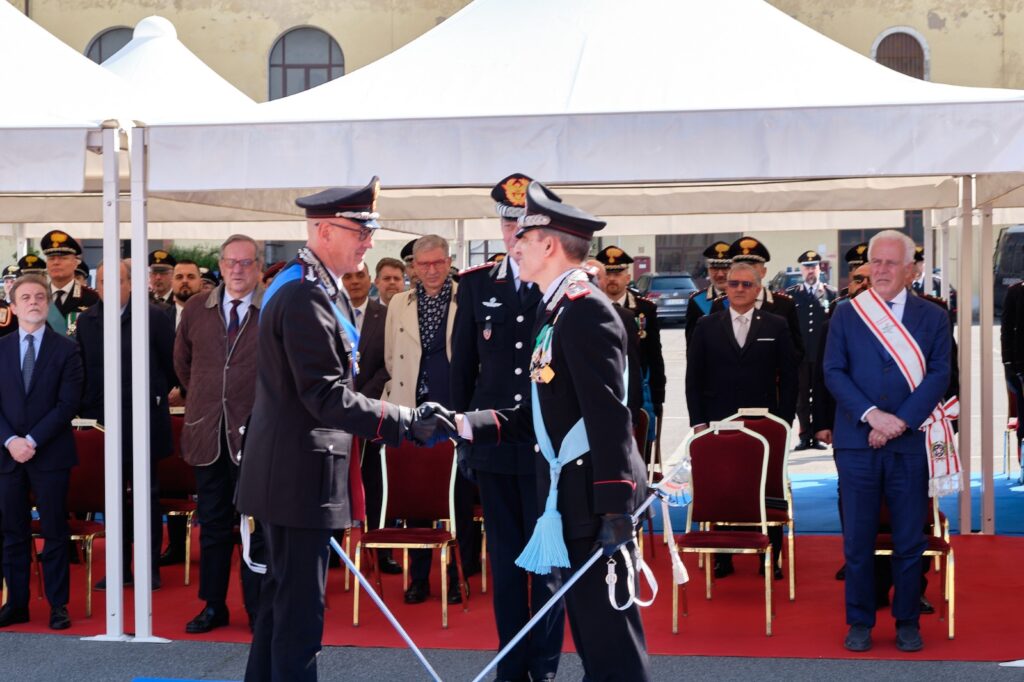 6ca78fc4-a507-42b5-86ef-0126c5476889