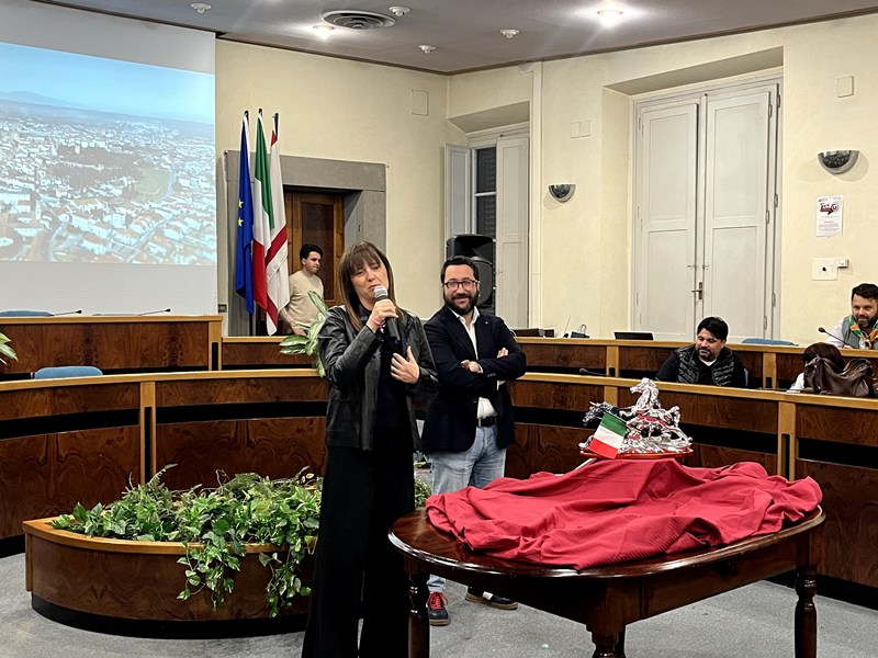 le_12_sartorie_omaggio_eccellenze_sartoriali_fucecchiesi_contrade_2025 (1)