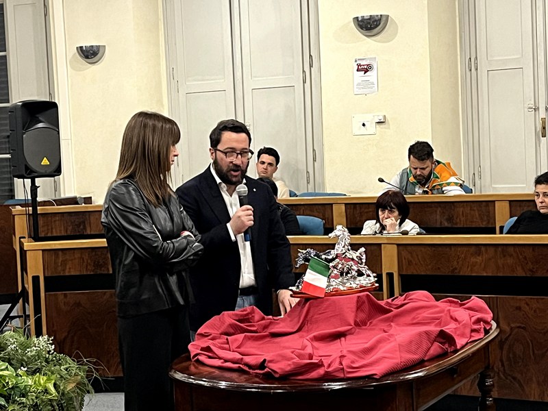 le_12_sartorie_omaggio_eccellenze_sartoriali_fucecchiesi_contrade_2025 (5)