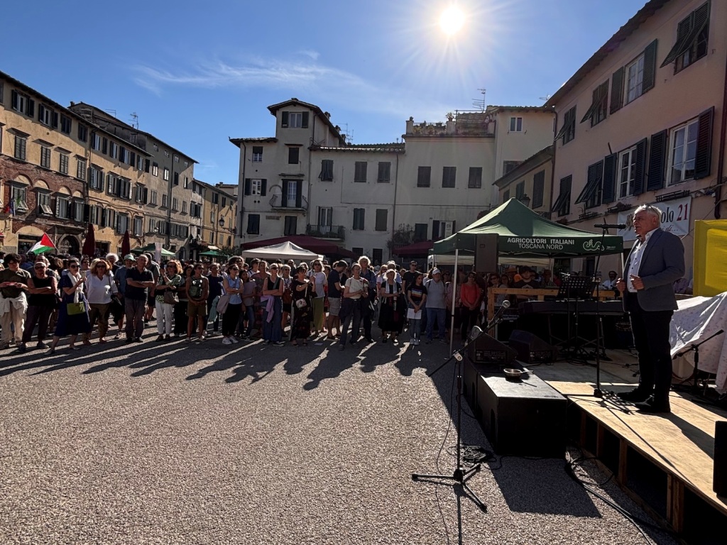 Piazza_San_Francesco_Lucca_Gaza_2025 (3)