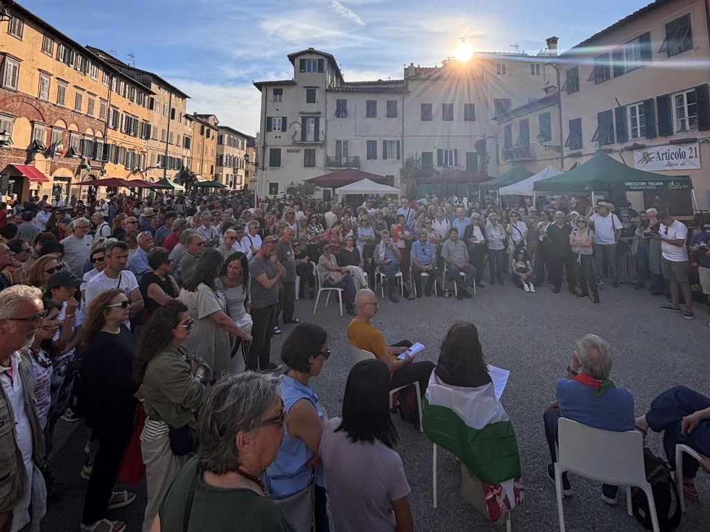 Piazza_San_Francesco_Lucca_Gaza_2025 (5)