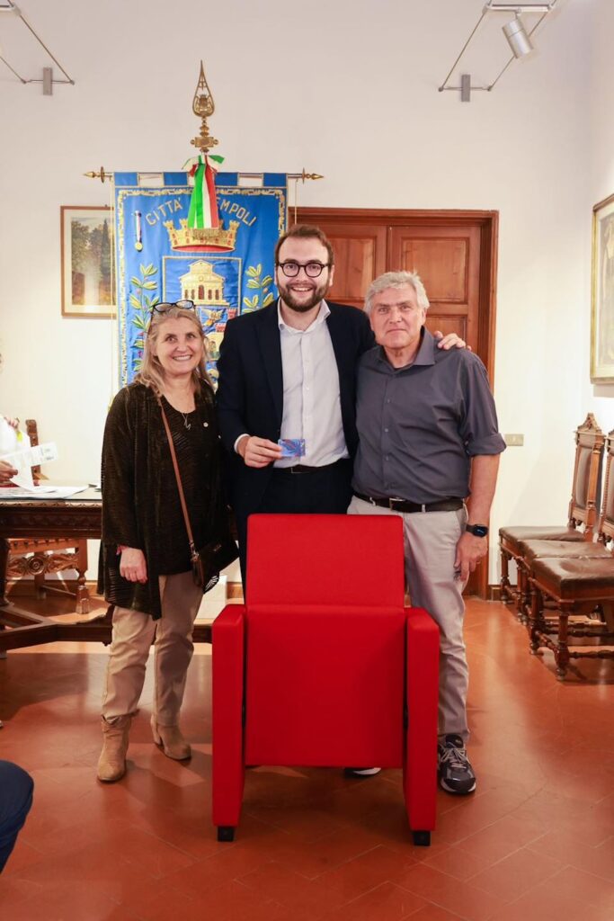 adotta una poltrona01